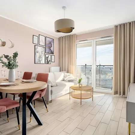 Sky Eleven - Parking&balcony By Renters Prestige Poznań