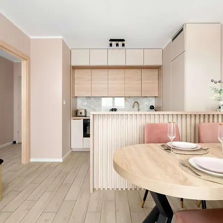 Sky Eleven - Parking&balcony By Renters Prestige * Poznań