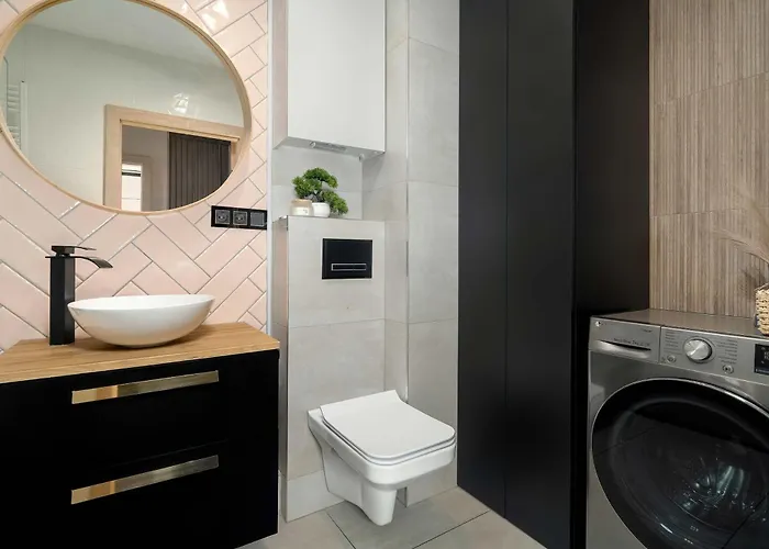 Sky Eleven - Parking&balcony By Renters Prestige * Poznań